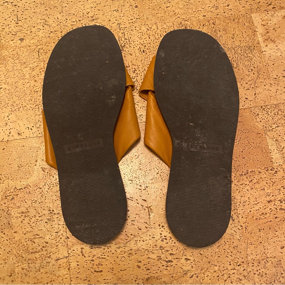 Everlane Day Crossover Sandals in Golden Brown - Picture 6 of 8